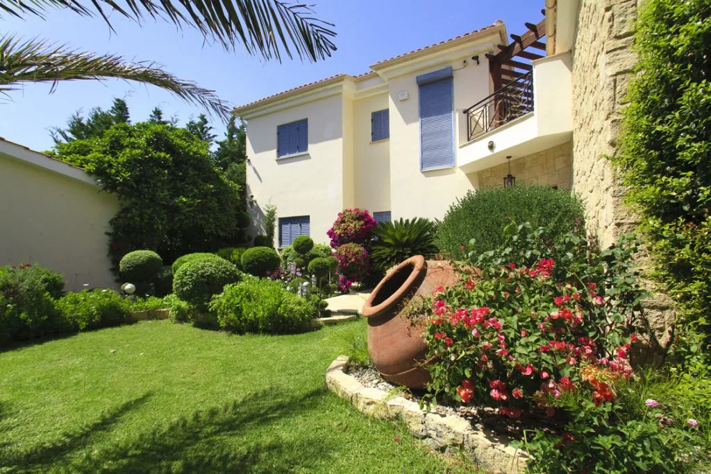 Green Forest - Cyprus' leading landscaping company - project 008 56 2