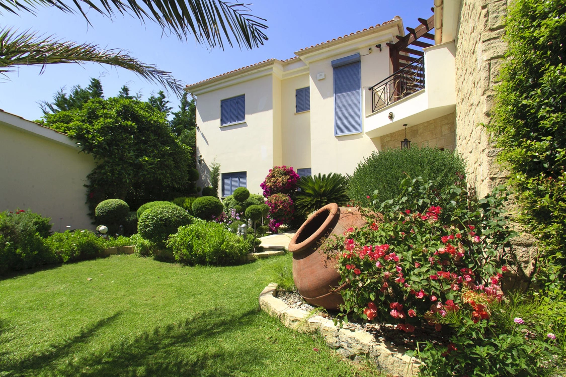 Green Forest - Cyprus' leading landscaping company - project 008 56 2