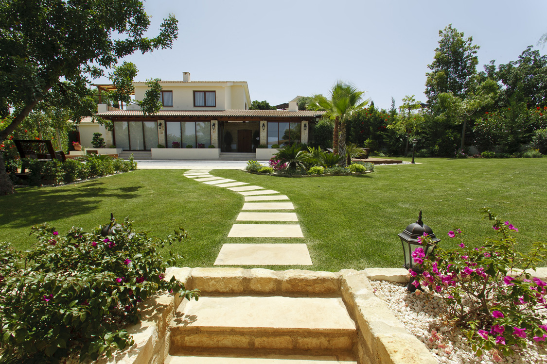 Green Forest - Cyprus' leading landscaping company - grassgardens 1 2