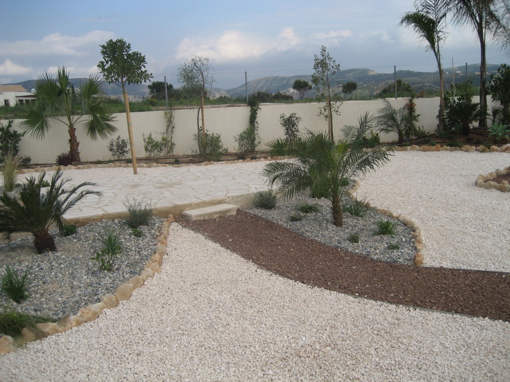 Green Forest - Cyprus' leading landscaping company - lowmaintenance 6 2