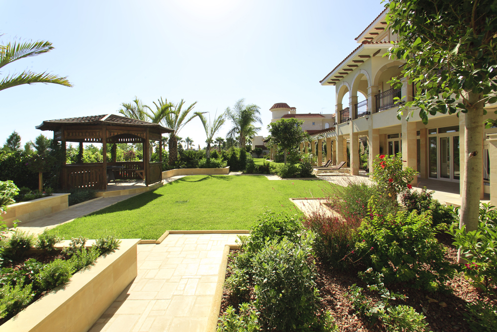 Green Forest - Cyprus' leading landscaping company - luxurygardens 12 2