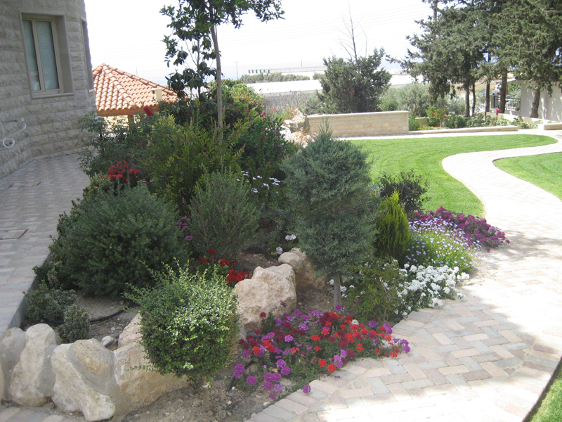 Green Forest - Cyprus' leading landscaping company - luxurygardens 35