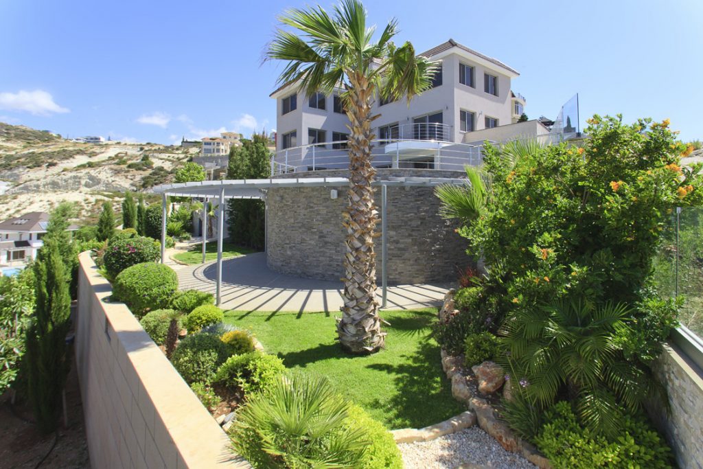 Green Forest - Cyprus' leading landscaping company - project 026 8
