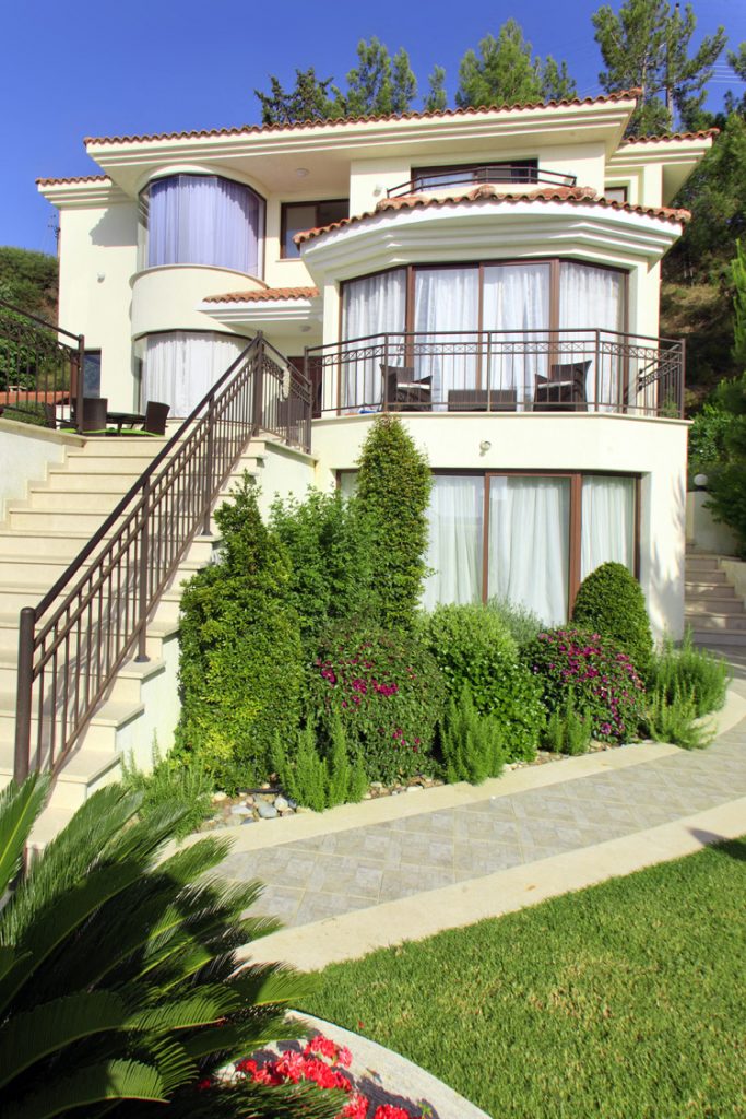 Green Forest - Cyprus' leading landscaping company - project 041 31